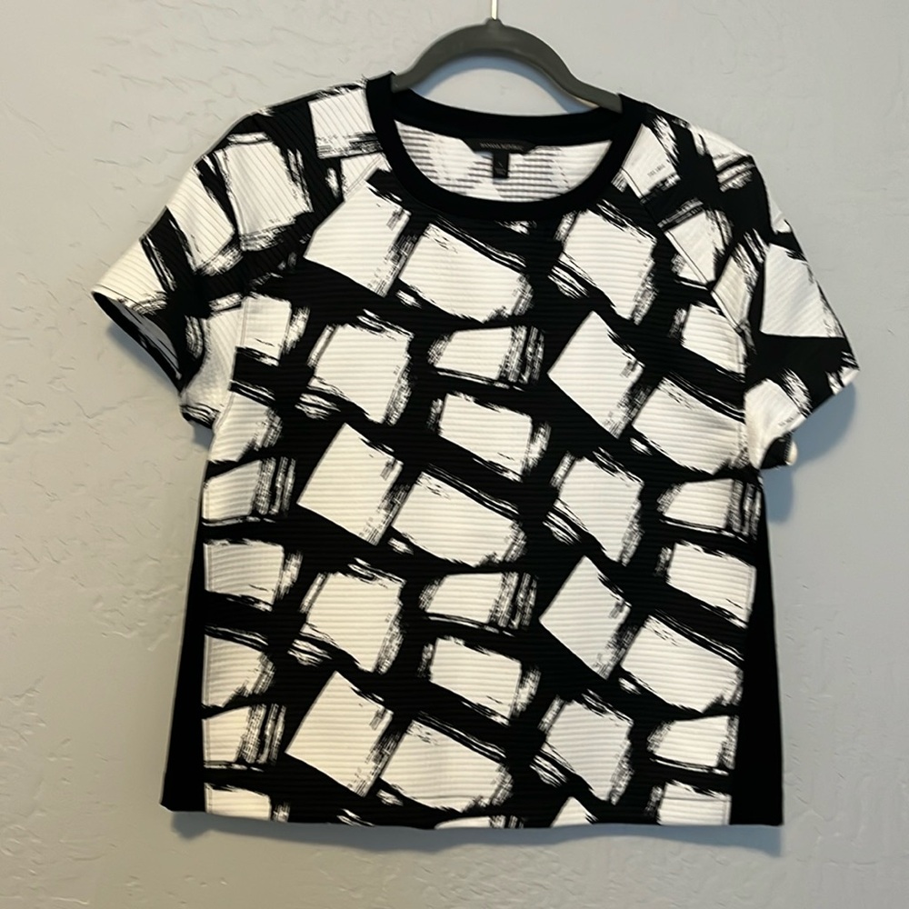 Banana Republic abstract print textured top